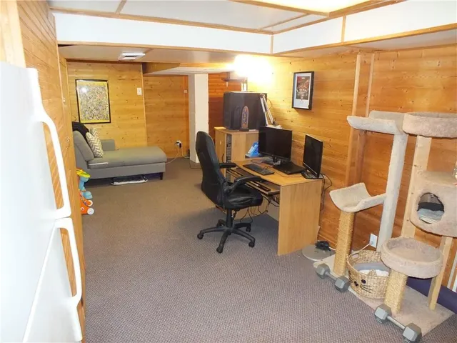 Additional image 15 of 101 ALBANY Ave