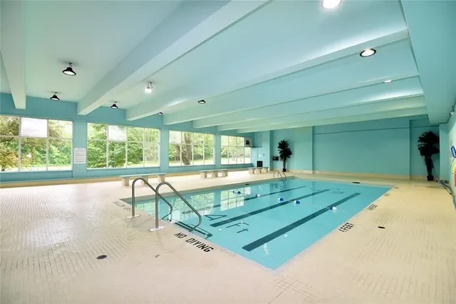 Additional image 36 of 1966 MAIN STREET Unit 1508