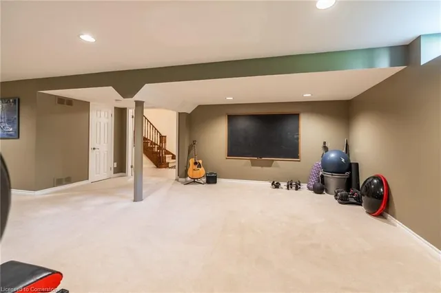 Additional image 31 of 47 Woodend Dr