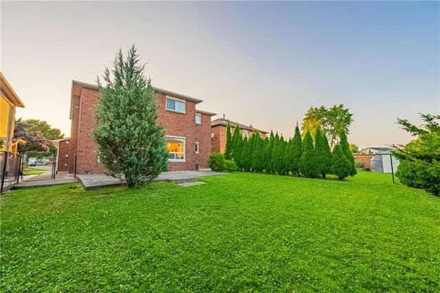 Additional image 50 of 494 DICENZO Dr