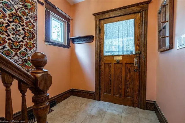 Additional image 6 of 129 Ray St