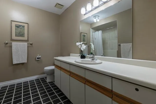 Additional image 25 of 30 OSLER Dr Unit 6