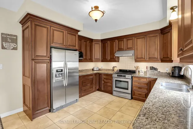 Additional image 6 of 11 Vision Pl