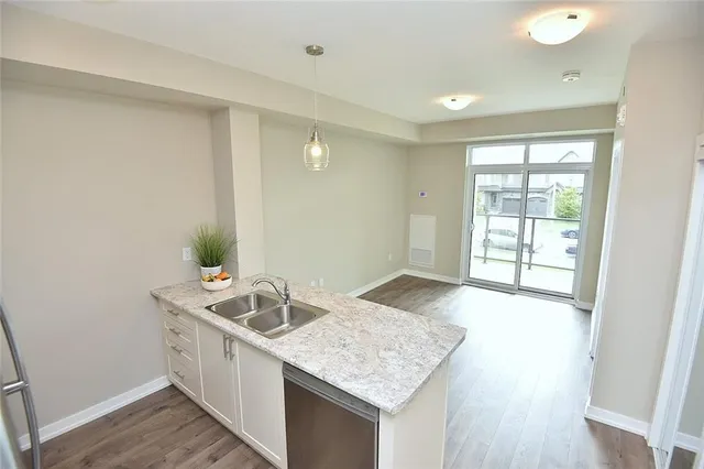 Additional image 16 of 101 SHOREVIEW Pl Unit 214