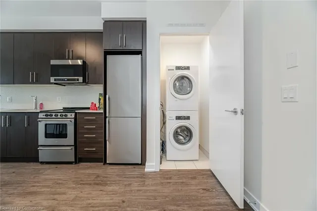 Additional image 28 of 212 King William St Unit 604