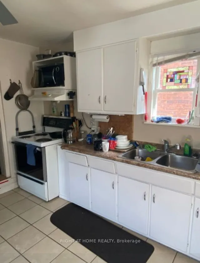 Additional image 7 of 222 Balsam Ave