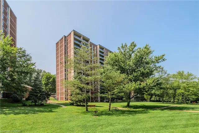 Additional image 33 of 1966 Main St Unit 1507