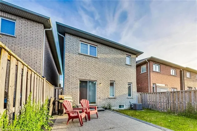 Additional image 37 of 86 Glendarling Cres