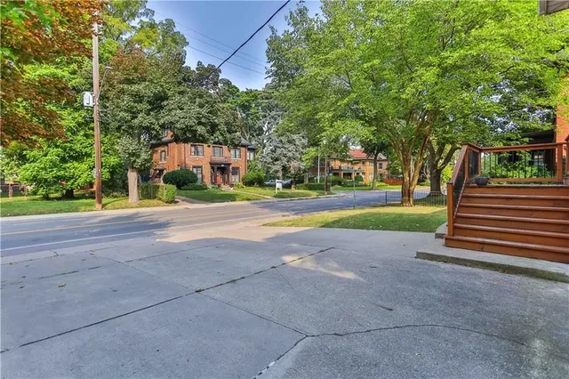 Additional image 4 of 162 DELAWARE Ave