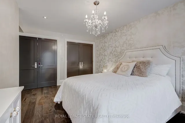 Additional image 28 of 397 King St Unit 215