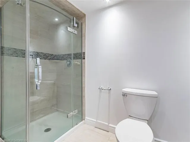 Additional image 32 of 156 Gordon Drummond Ave