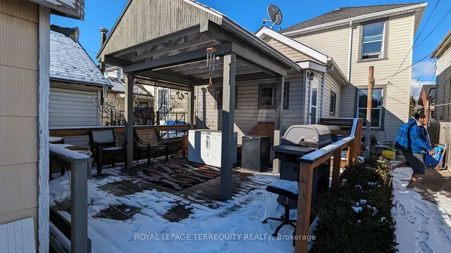 Additional image 13 of 24 Cheever St