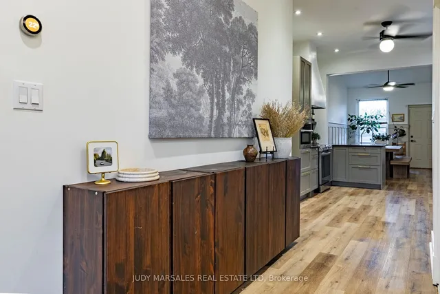 Additional image 10 of 185 Emerald St Unit 1/2