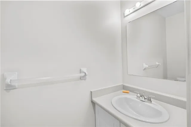 Additional image 22 of 80 STRATHROY Cres