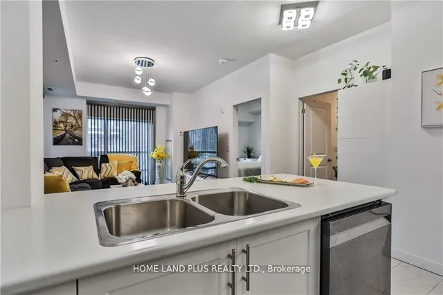 Additional image 13 of 81 Robinson St Unit 206