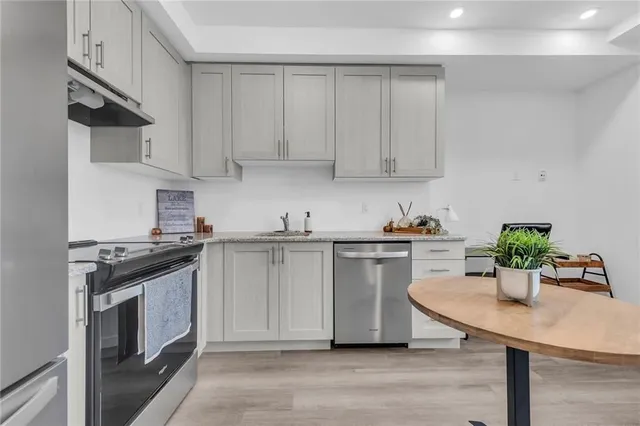 Additional image 7 of 5 HAMILTON St Unit 405