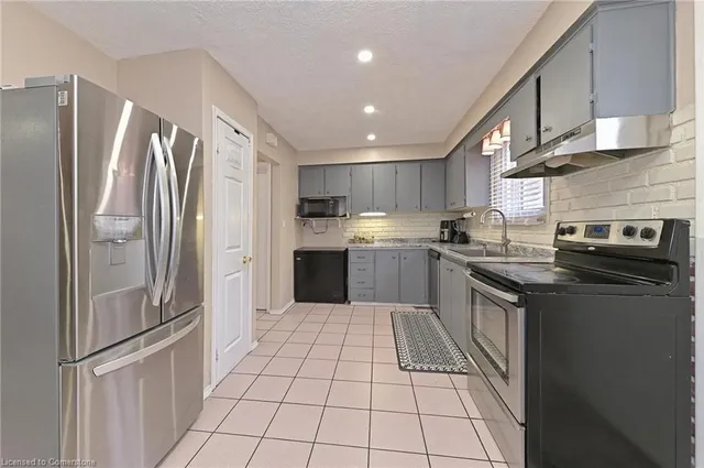 Additional image 16 of 98 Riverdale Dr