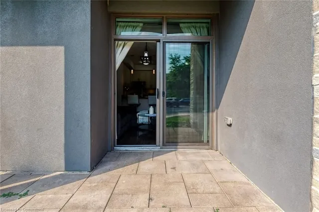 Additional image 21 of 35 Southshore Cres Unit 111