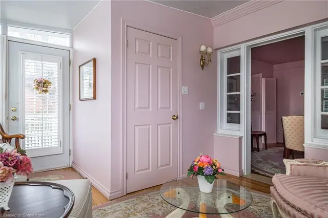 Additional image 21 of 144 Brantdale Ave