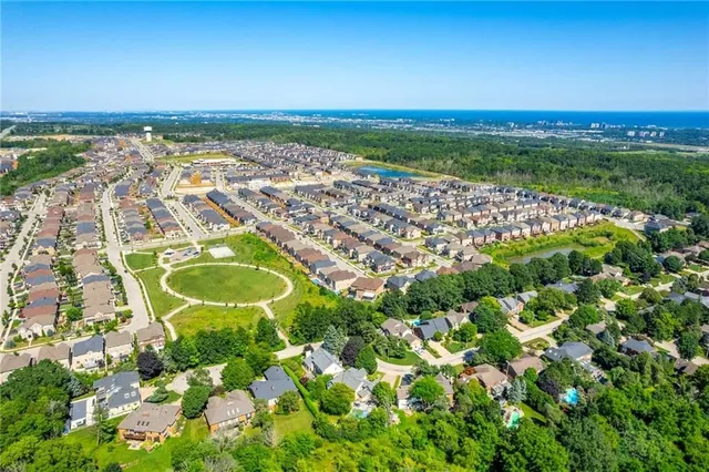 Additional image 40 of 81 FLANDERS Dr