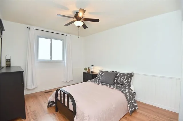 Additional image 27 of 4 JOYA Pl