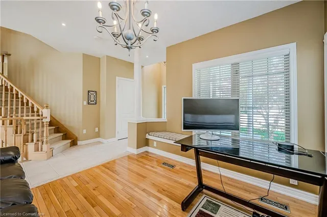 Additional image 7 of 76 Moorland Cres