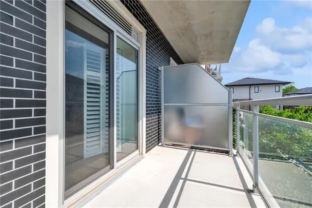 Additional image 19 of 16 MARKLE Cres Unit 213