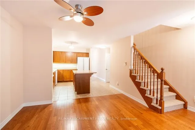 Additional image 25 of 50 Grovetree Tr