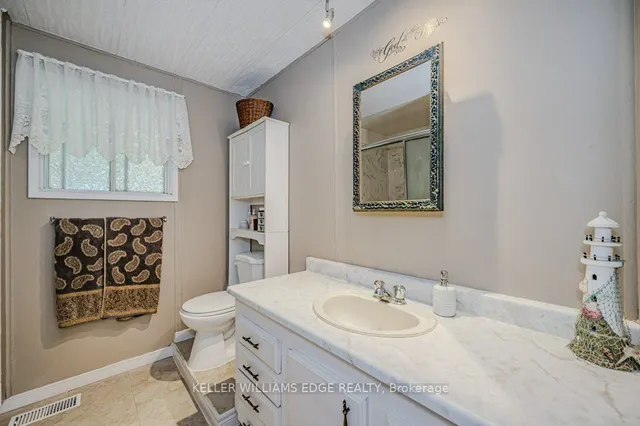 Additional image 20 of 148 Maple Cres