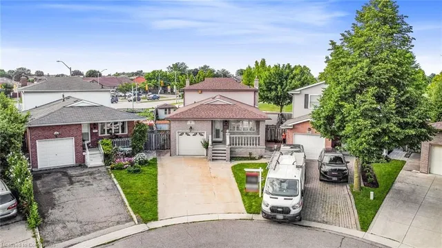 Additional image 15 of 2 Mark Pl