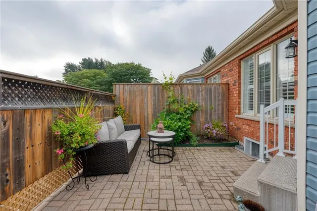 Additional image 36 of 175 FIDDLERS GREEN Rd Unit 2