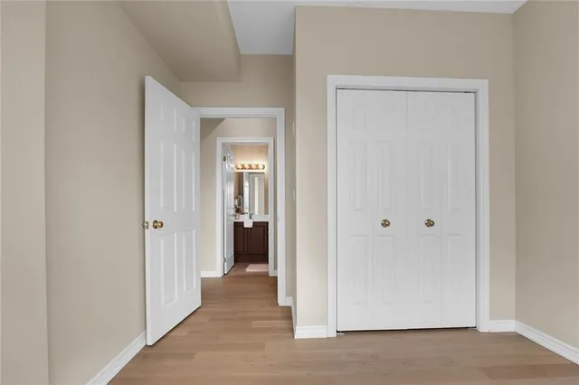 Additional image 22 of 3000 CREEKSIDE Dr Unit 807