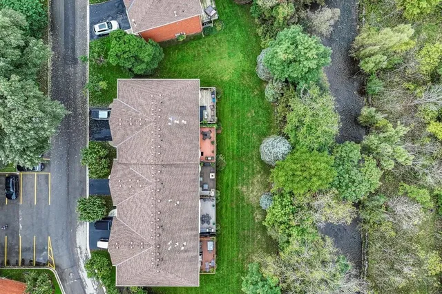 Additional image 44 of 30 OSLER Dr Unit 6