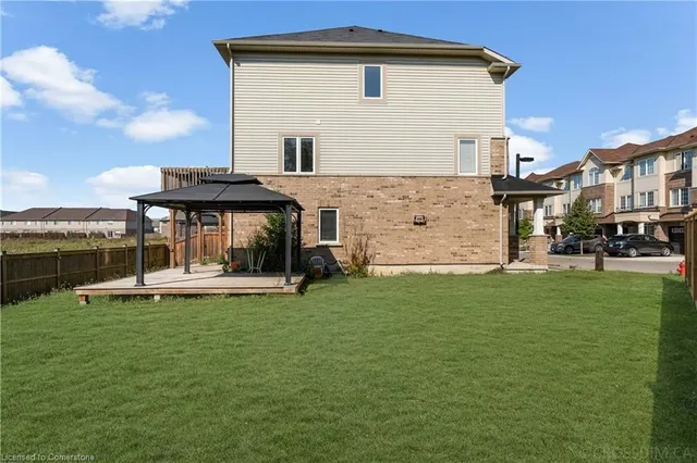 Additional image 31 of 27 Mayland Trail