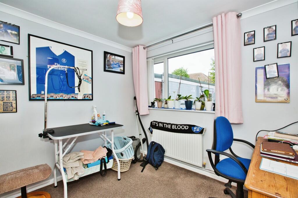 Additional image 11 of Burroughes Avenue, Yeovil