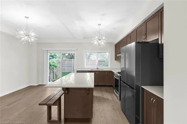 Additional image 11 of 377 Glancaster Rd Unit 3