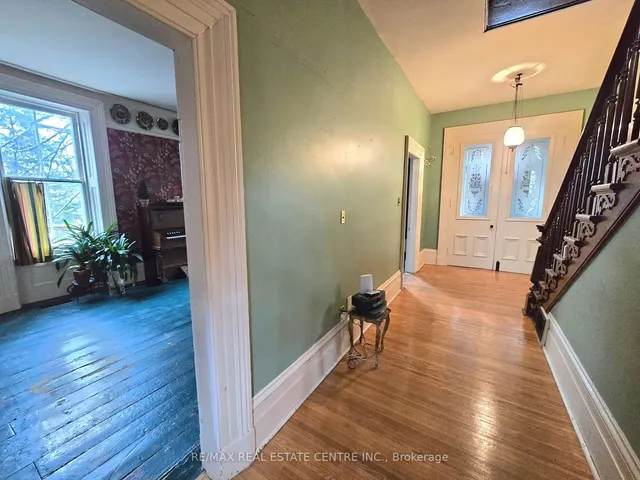 Additional image 3 of 340 Dundas St