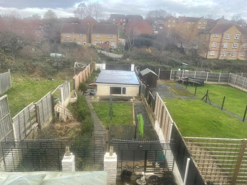 Additional image 8 of Rosebery Avenue, Yeovil
