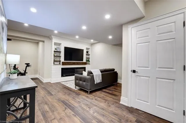 Additional image 34 of 48 Palomino Dr