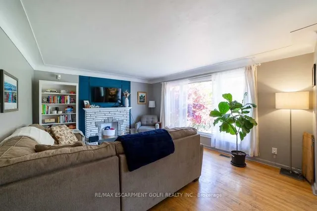 Additional image 6 of 10 Warren Ave