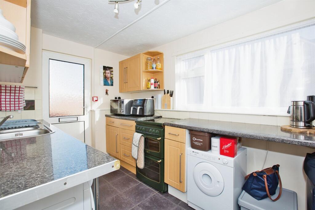 Additional image 8 of Goldcroft, Yeovil