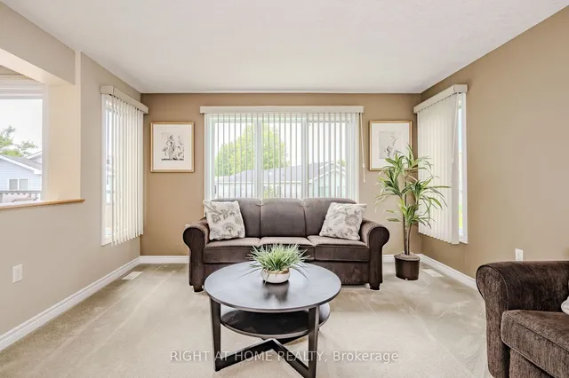 Additional image 9 of 106 Portrush Crt