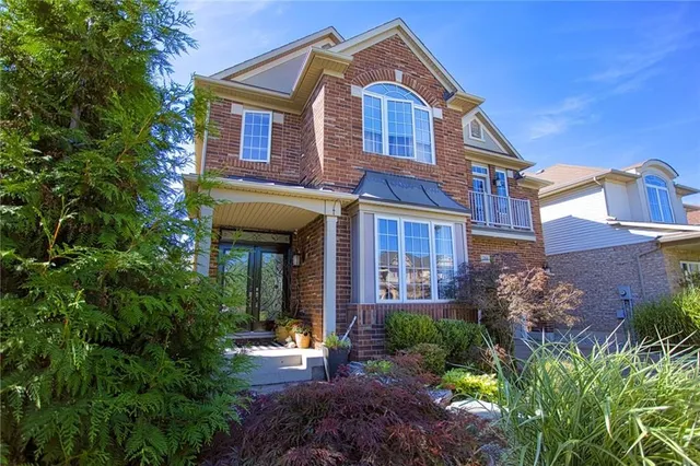 Additional image 3 of 261 MONTREAL Cir