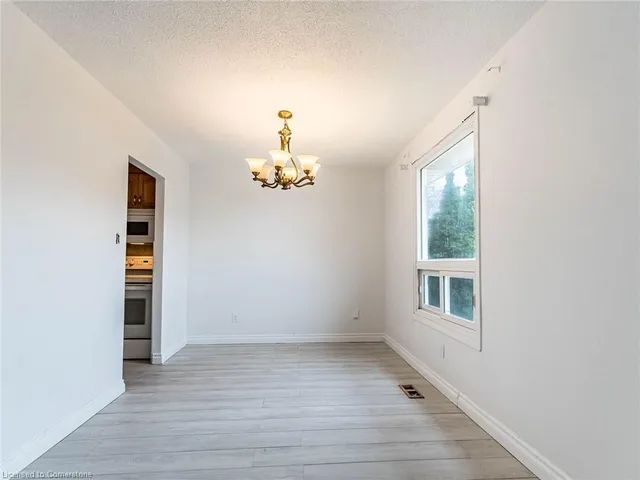 Additional image 9 of 156 Gordon Drummond Ave