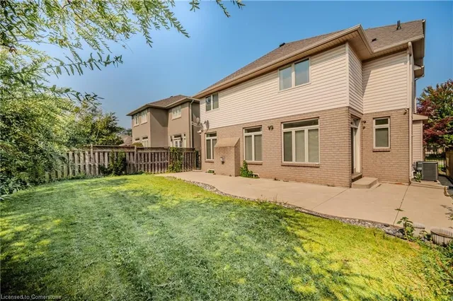Additional image 45 of 76 Moorland Cres