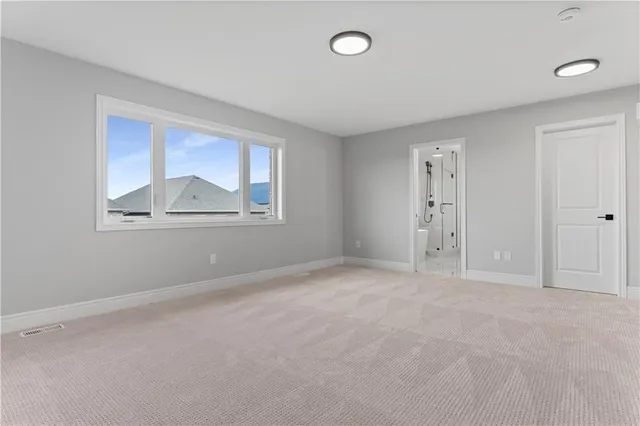 Additional image 21 of 33 HAMPSHIRE Pl