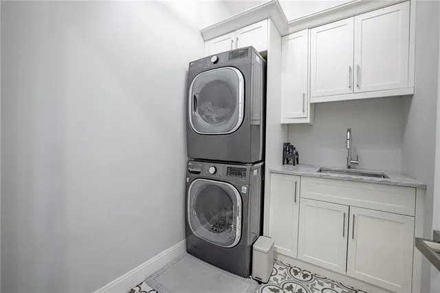 Additional image 17 of 4 LOCKMAN Dr