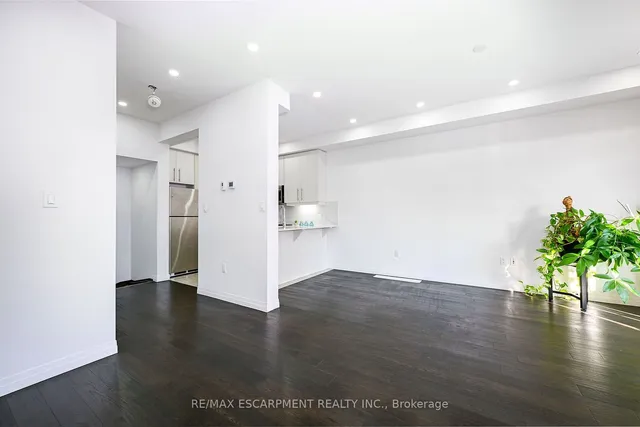 Additional image 14 of 30 Time Square Blvd Unit 70