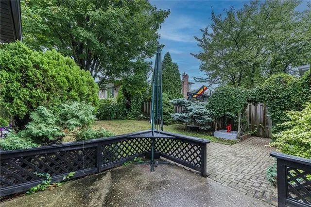 Additional image 19 of 20 MAGNOLIA Dr