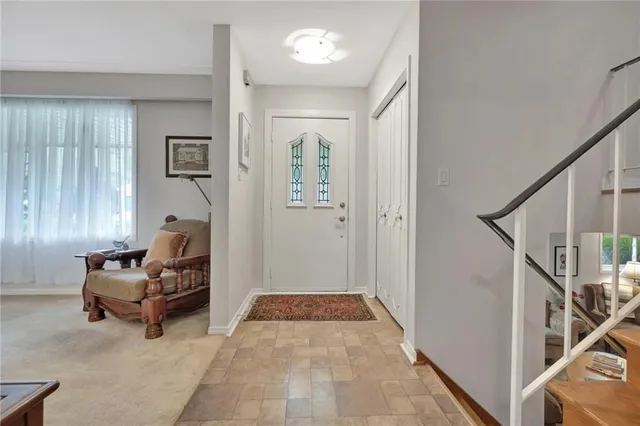 Additional image 5 of 65 MAPLE Dr